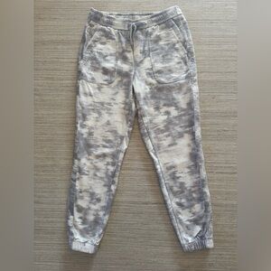 Athleta Farallon Printed Jogger Athletic Pants elastic waist pockets women’s 6